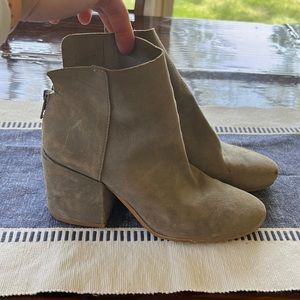 Suede fold down lucky brand